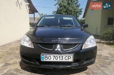 Седан Mitsubishi Lancer 2004 в Костополе