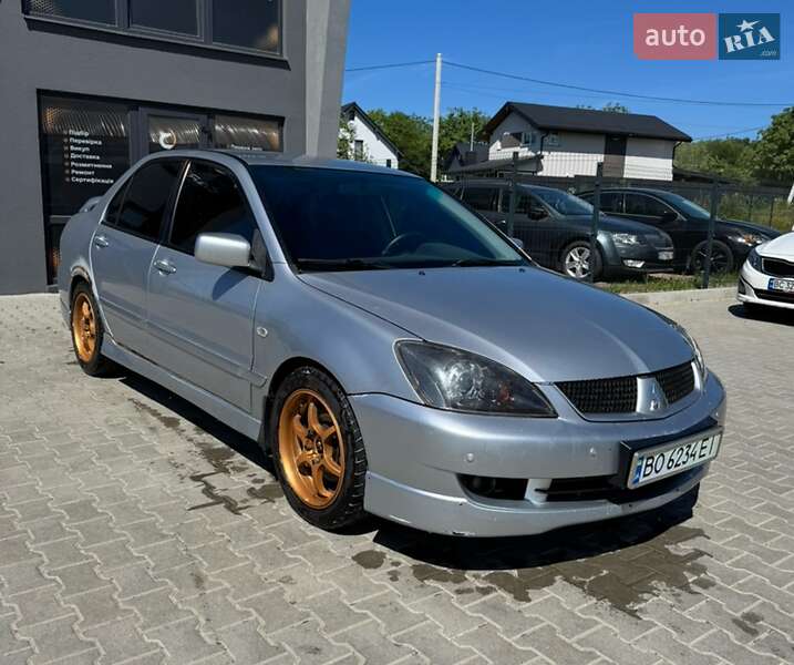 Седан Mitsubishi Lancer 2006 в Львове