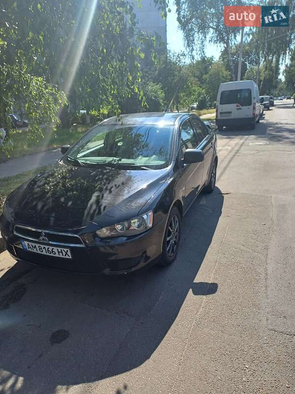 Седан Mitsubishi Lancer 2011 в Житомире