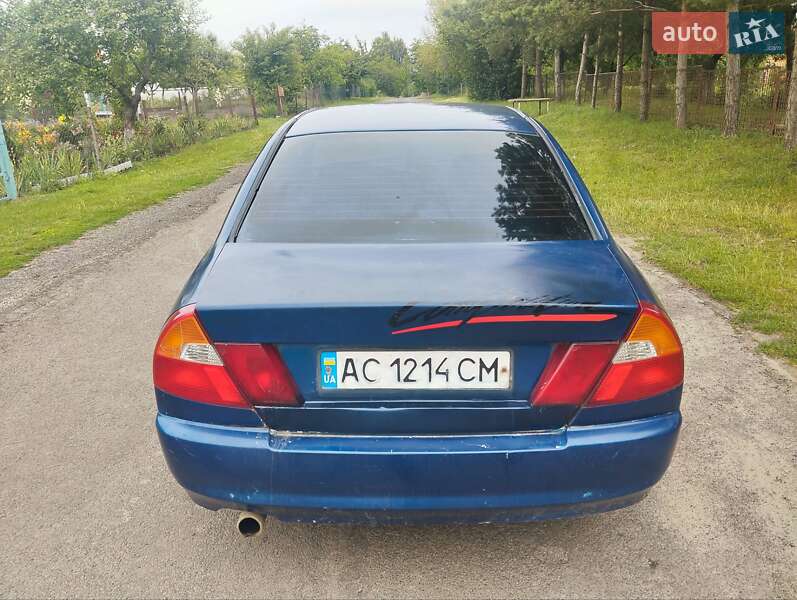 Седан Mitsubishi Lancer 1996 в Луцке