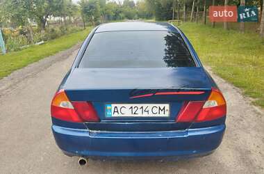 Седан Mitsubishi Lancer 1996 в 
