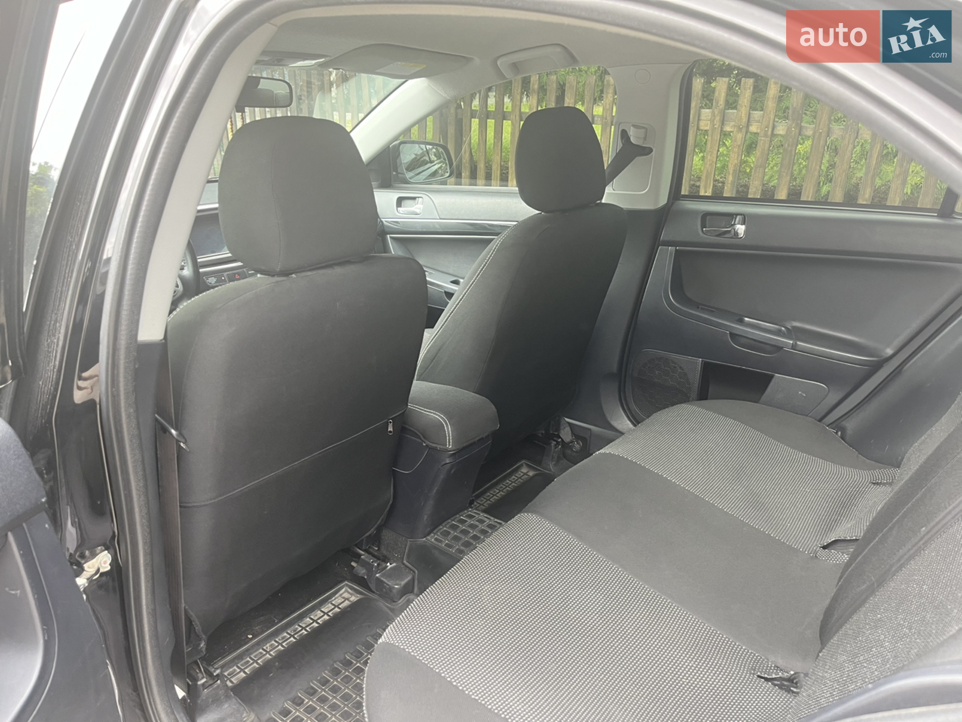 2012 Mitsubishi Lancer - мініатюра 10