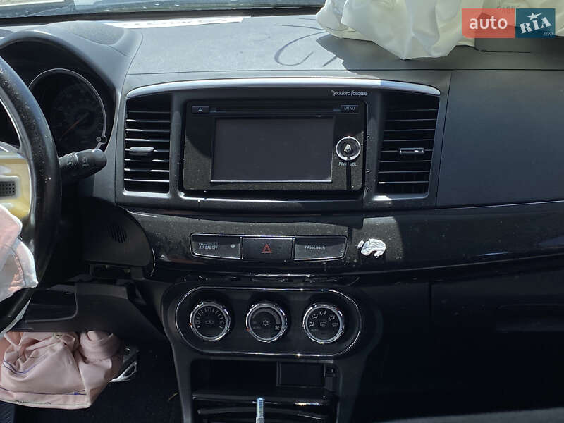 Седан Mitsubishi Lancer 2015 в Белой Церкви