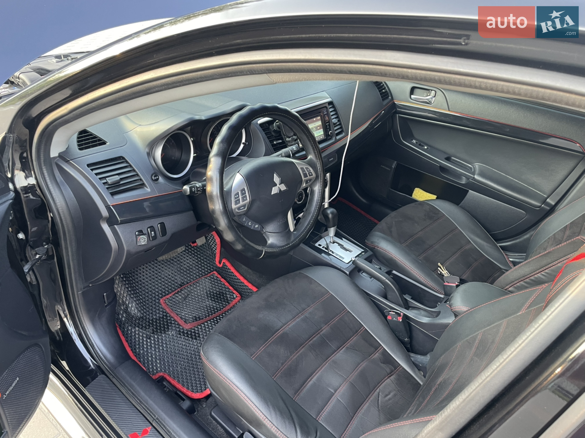 2017 Mitsubishi Lancer - мініатюра 15
