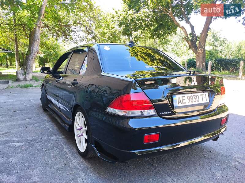 Седан Mitsubishi Lancer 2007 в Днепре