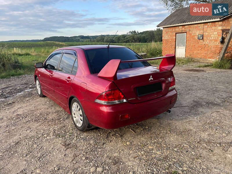 Седан Mitsubishi Lancer 2005 в Драчинцах