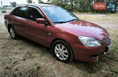 Седан Mitsubishi Lancer 2004 в Дніпрі