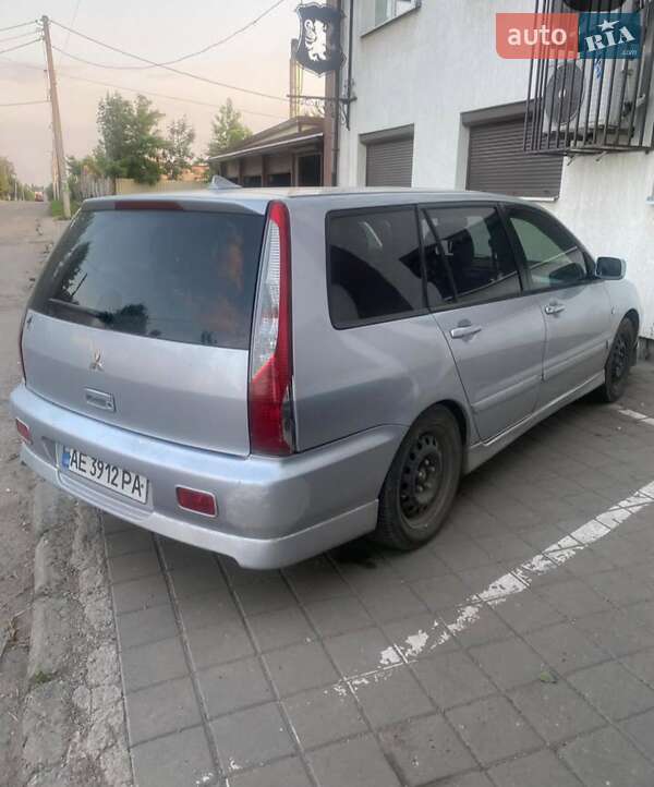 Универсал Mitsubishi Lancer 2005 в Синельниково