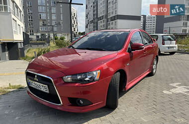Седан Mitsubishi Lancer 2015 в Львове