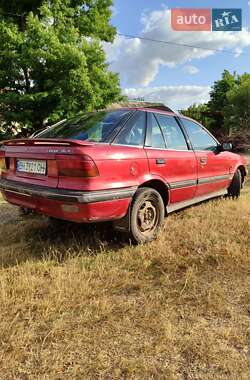 Лифтбек Mitsubishi Lancer 1989 в 