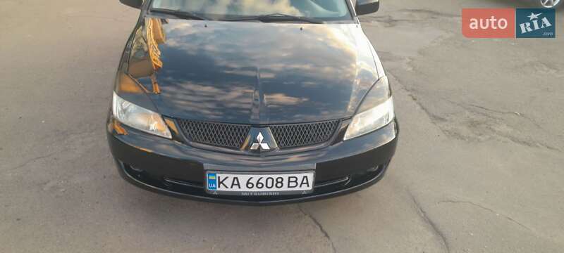 Седан Mitsubishi Lancer 2006 в Києві