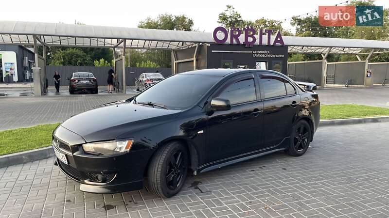 Седан Mitsubishi Lancer 2009 в 