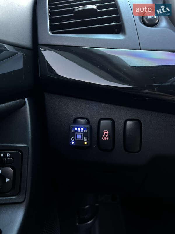 Седан Mitsubishi Lancer 2015 в Киеве