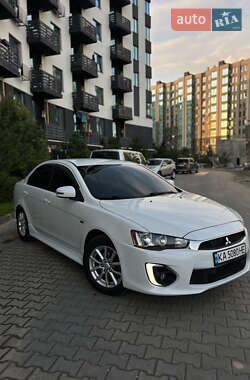 Седан Mitsubishi Lancer 2015 в 