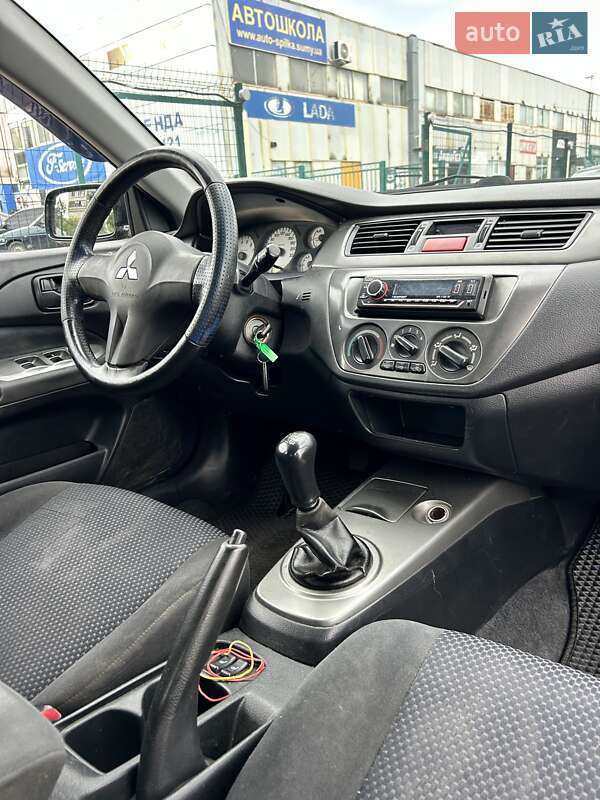Седан Mitsubishi Lancer 2008 в Сумах