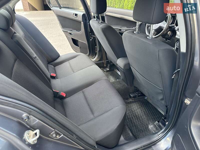 Седан Mitsubishi Lancer 2009 в Одессе