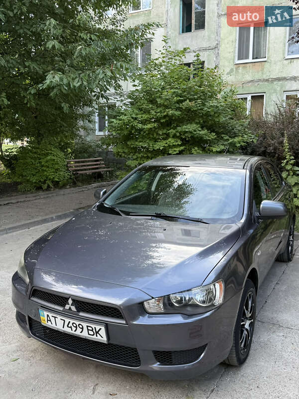 Седан Mitsubishi Lancer 2008 в Бурштині