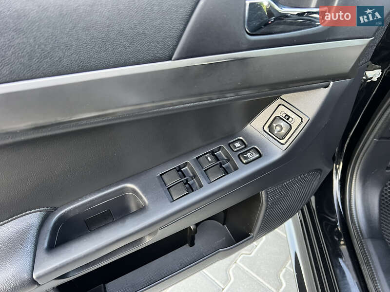 Седан Mitsubishi Lancer 2015 в Вінниці