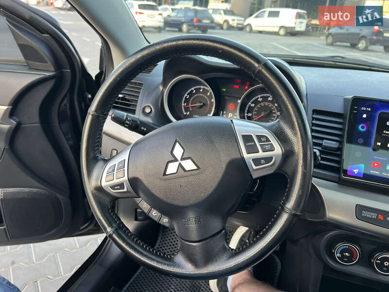 Седан Mitsubishi Lancer 2015 в Вінниці