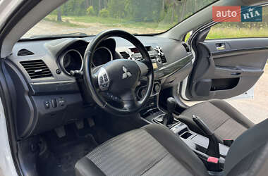 Седан Mitsubishi Lancer 2012 в 