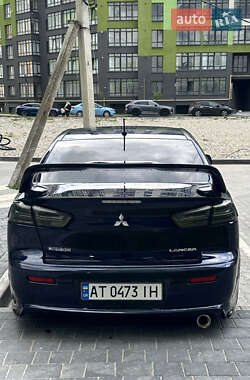 Седан Mitsubishi Lancer 2013 в 