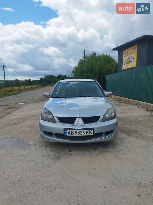Седан Mitsubishi Lancer 2006 в Песчанке
