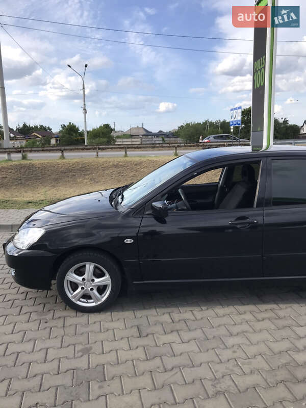 Седан Mitsubishi Lancer 2006 в Дніпрі