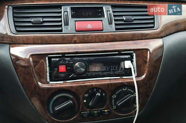 Седан Mitsubishi Lancer 2006 в 