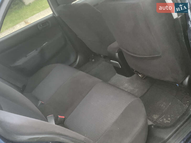 Седан Mitsubishi Lancer 2006 в Львове