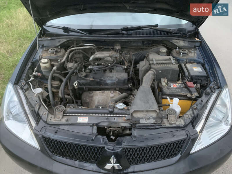 Седан Mitsubishi Lancer 2006 в Львове