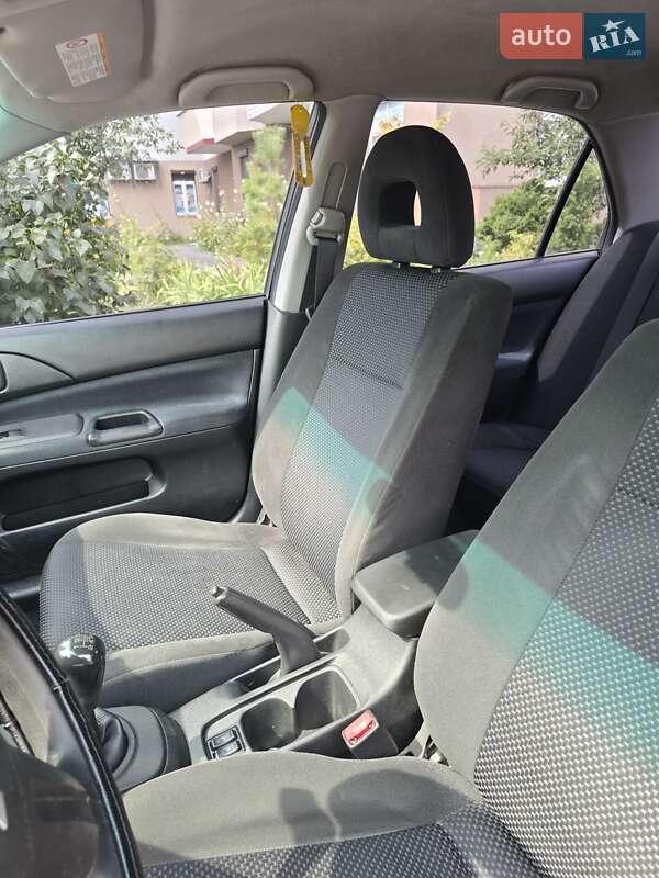 Седан Mitsubishi Lancer 2008 в Києві