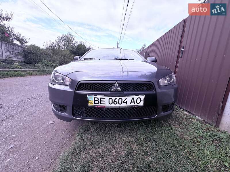 Седан Mitsubishi Lancer 2008 в Виннице
