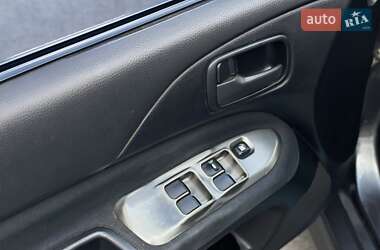 Седан Mitsubishi Lancer 2006 в 