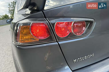 Седан Mitsubishi Lancer 2011 в 