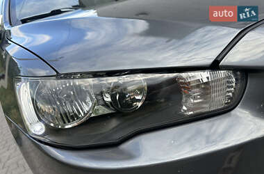 Седан Mitsubishi Lancer 2011 в 