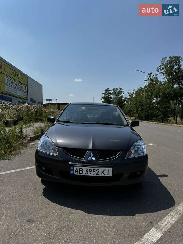 Mitsubishi Lancer 2004