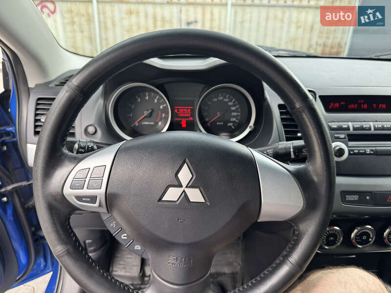 Седан Mitsubishi Lancer 2011 в Коцюбинському фото 15 Седан Mitsubishi Lancer 2011 в Коцюбинському