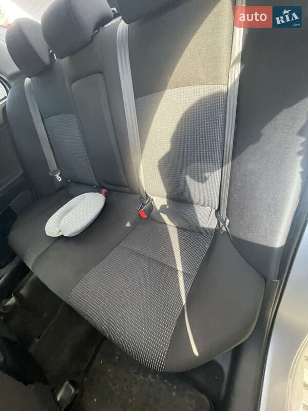 Седан Mitsubishi Lancer 2011 в Днепре фото 48 Седан Mitsubishi Lancer 2011 в Днепре