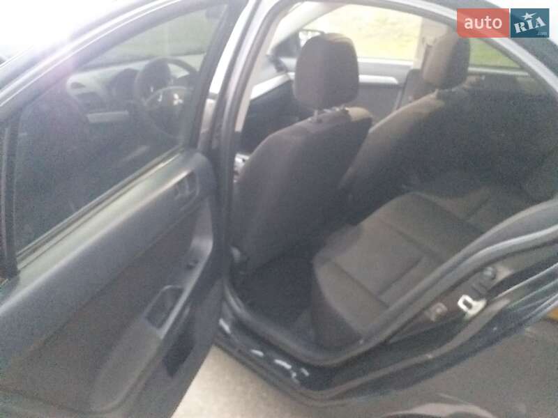 Седан Mitsubishi Lancer 2007 в Києві