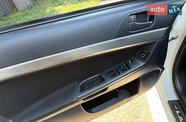 Седан Mitsubishi Lancer 2011 в 