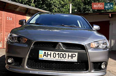 Седан Mitsubishi Lancer 2015 в 