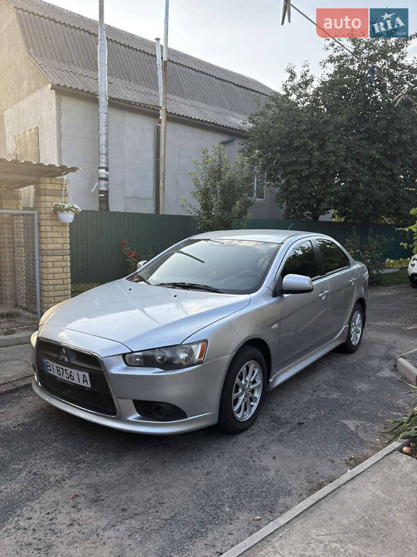 Mitsubishi Lancer 2013