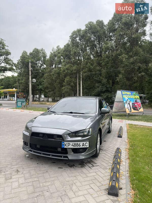 Седан Mitsubishi Lancer 2007 в Вольнянске
