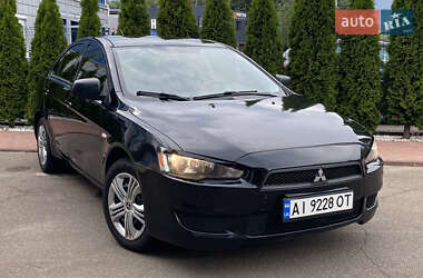 Седан Mitsubishi Lancer 2010 в Києві
