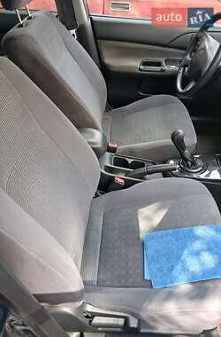 Седан Mitsubishi Lancer 2004 в 