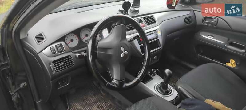 Седан Mitsubishi Lancer 2006 в Вышгороде