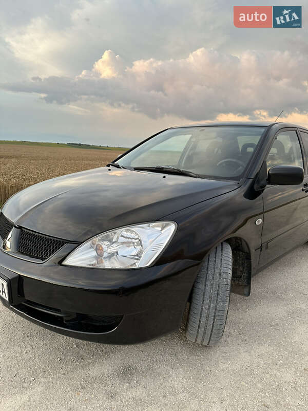 Седан Mitsubishi Lancer 2008 в Вишневце