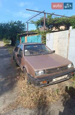 Седан Mitsubishi Lancer 1986 в 
