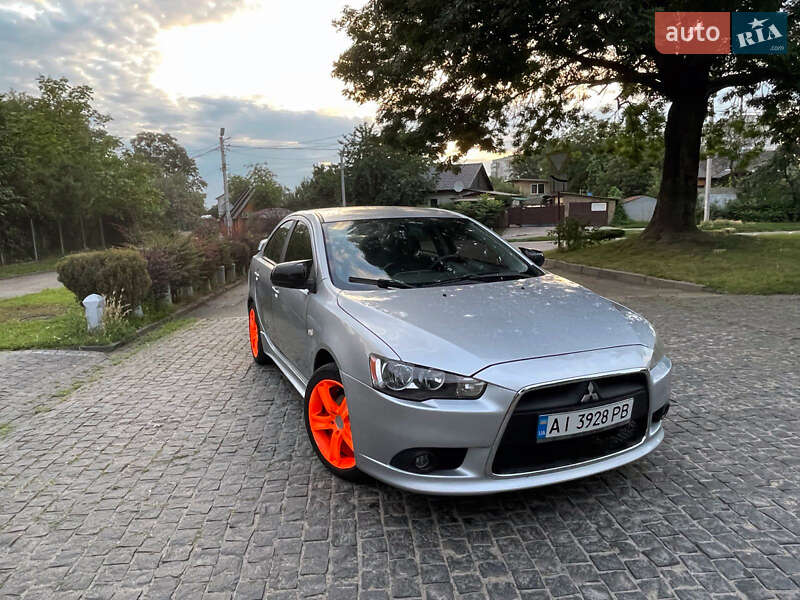 Седан Mitsubishi Lancer 2008 в Києві фото 10 Седан Mitsubishi Lancer 2008 в Києві