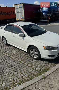 Седан Mitsubishi Lancer 2009 в Харкові